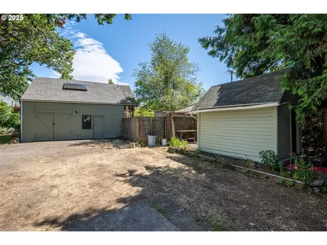 33680 Seavey Loop Road Eugene OR 97405