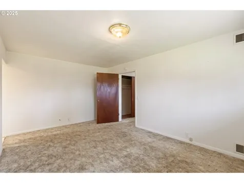 3034 Fisher Road Roseburg OR 97471