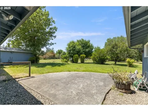 3034 Fisher Road Roseburg OR 97471