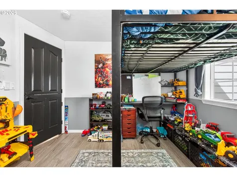 924 7th Avenue Sweet Home OR 97386