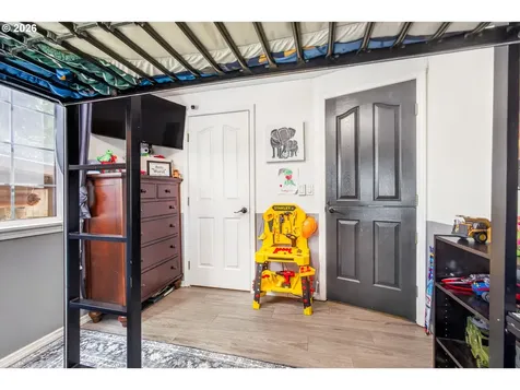 924 7th Avenue Sweet Home OR 97386