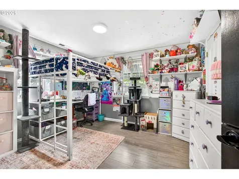 924 7th Avenue Sweet Home OR 97386