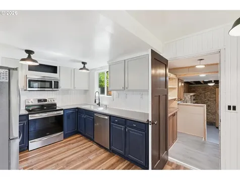 365 Boone Road SE Salem OR 97306
