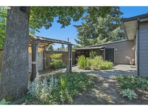365 Boone Road SE Salem OR 97306