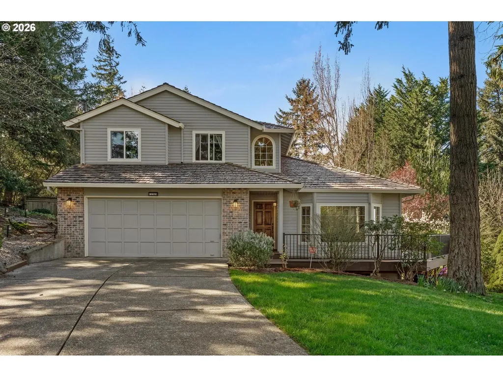12329 SW 34th Avenue Portland OR 97219