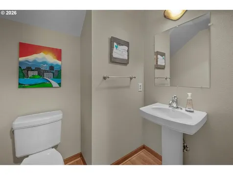 12329 SW 34th Avenue Portland OR 97219