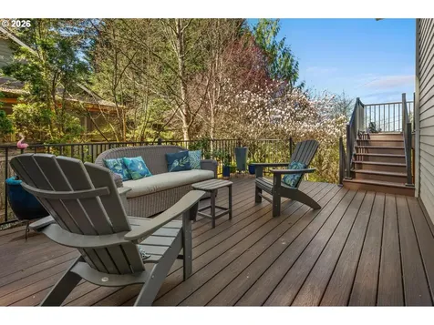 12329 SW 34th Avenue Portland OR 97219