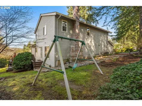 12329 SW 34th Avenue Portland OR 97219