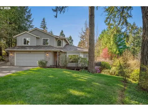 12329 SW 34th Avenue Portland OR 97219