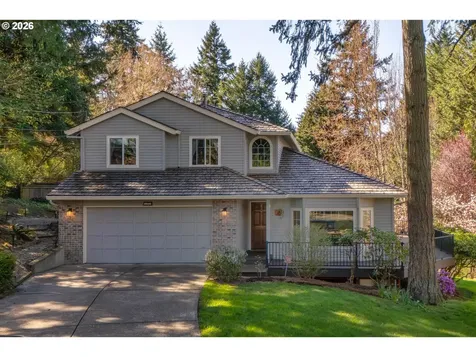 12329 SW 34th Avenue Portland OR 97219