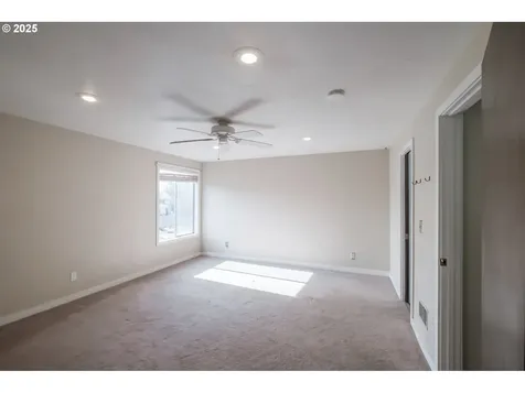 3524 Lafayette Street SE Albany OR 97322