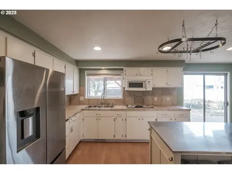 3524 Lafayette Street SE Albany OR 97322