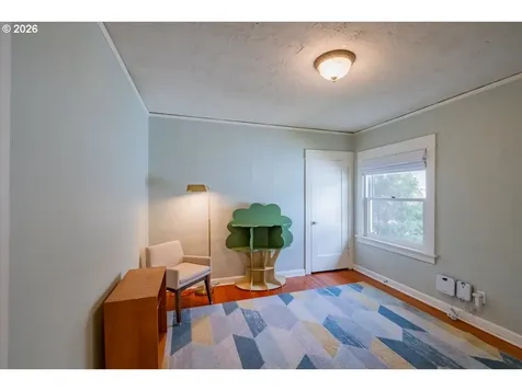1905 SE Division Street Portland OR 97202