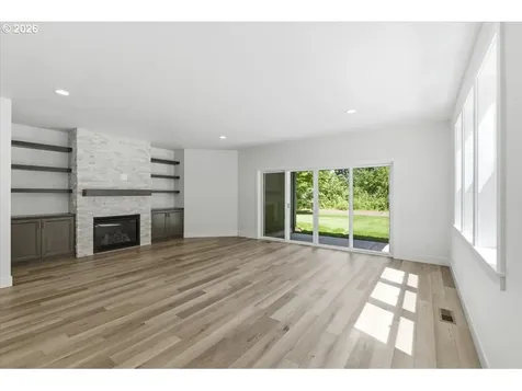 2147 NE Spitz Road Canby OR 97013