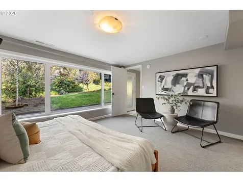 5054 SW 26th Place Portland OR 97239