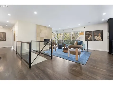 5054 SW 26th Place Portland OR 97239