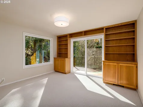 18835 Parkwood Place West Linn OR 97068