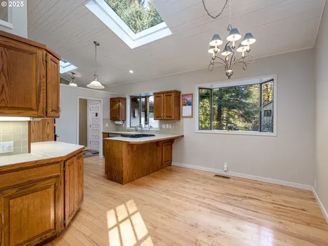 18835 Parkwood Place West Linn OR 97068