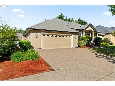 2838 Martinique Avenue Eugene OR 97408