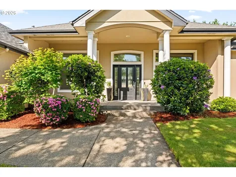 2838 Martinique Avenue Eugene OR 97408