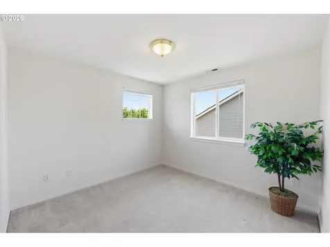 1411 NW Chardonnay Drive Mcminnville OR 97128
