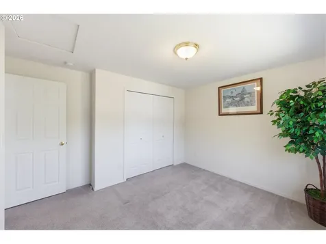 1411 NW Chardonnay Drive Mcminnville OR 97128
