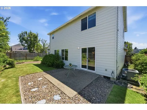 1411 NW Chardonnay Drive Mcminnville OR 97128