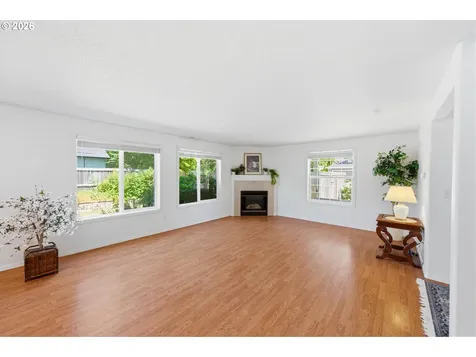 1411 NW Chardonnay Drive Mcminnville OR 97128