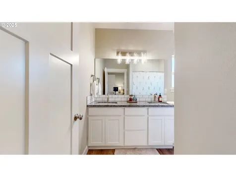 587 SW Cottonwood Drive Hermiston OR 97838