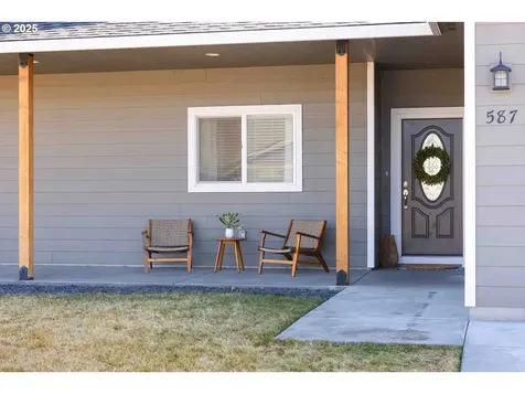 587 SW Cottonwood Drive Hermiston OR 97838