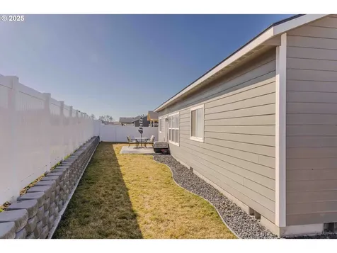 587 SW Cottonwood Drive Hermiston OR 97838