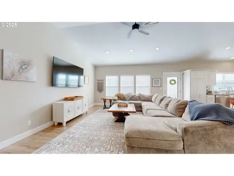 587 SW Cottonwood Drive Hermiston OR 97838