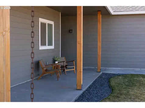 587 SW Cottonwood Drive Hermiston OR 97838