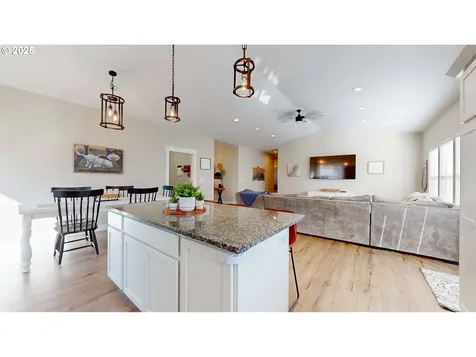 587 SW Cottonwood Drive Hermiston OR 97838