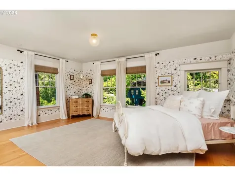 1646 SE Elliott Avenue Portland OR 97214