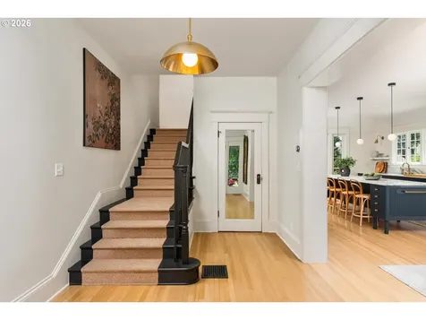 1646 SE Elliott Avenue Portland OR 97214
