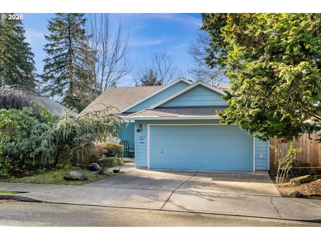 14252 SE Center Street Portland OR 97236