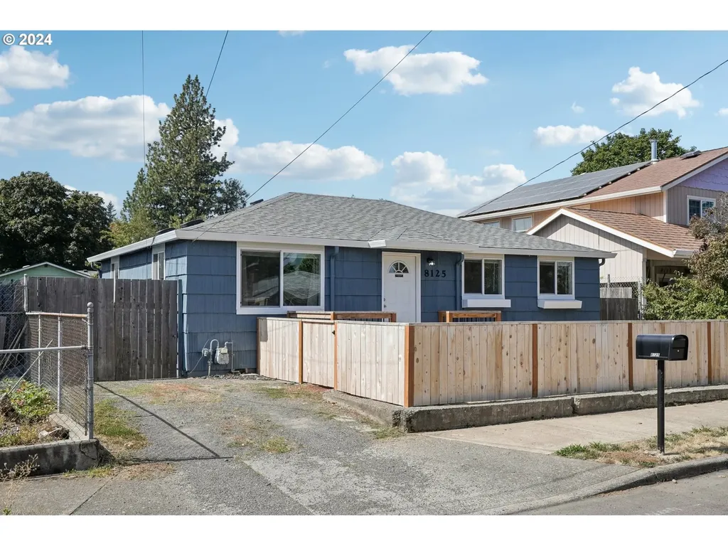 8125 SE 65th Avenue Portland OR 97206