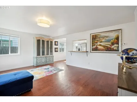 8125 SE 65th Avenue Portland OR 97206