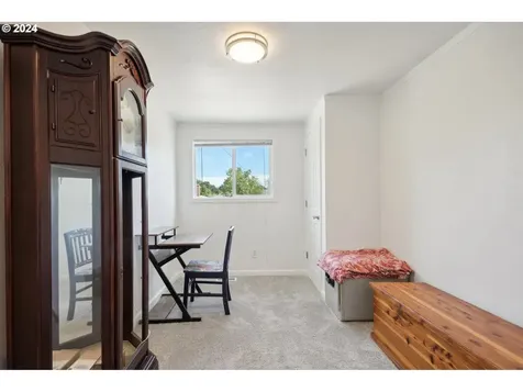 8125 SE 65th Avenue Portland OR 97206