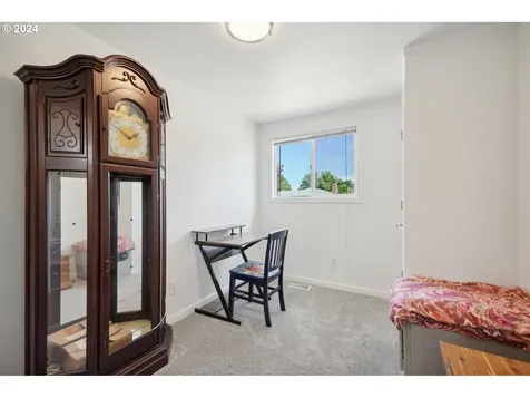 8125 SE 65th Avenue Portland OR 97206