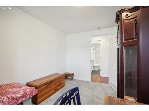 8125 SE 65th Avenue Portland OR 97206