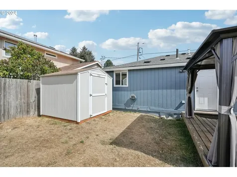 8125 SE 65th Avenue Portland OR 97206