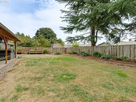914 NE 26th Street Mcminnville OR 97128