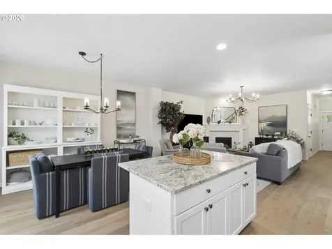 748 N Little Oak Street Newberg OR 97132