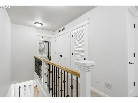 748 N Little Oak Street Newberg OR 97132