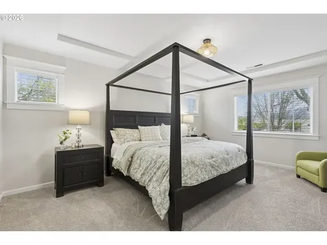748 N Little Oak Street Newberg OR 97132