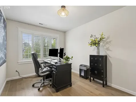 748 N Little Oak Street Newberg OR 97132