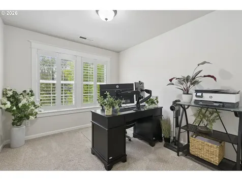 748 N Little Oak Street Newberg OR 97132