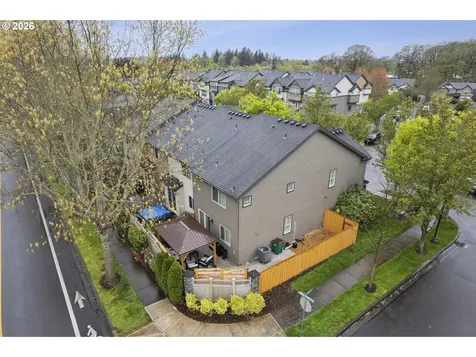 748 N Little Oak Street Newberg OR 97132